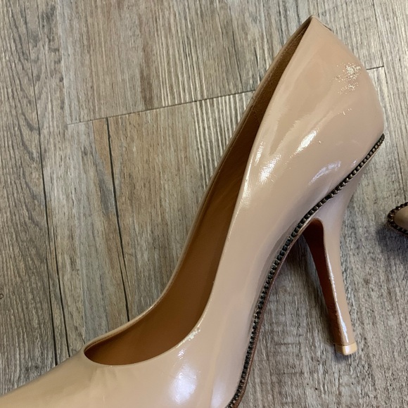 Givenchy Pointy Toe Heels ... great condition - Picture 7 of 9